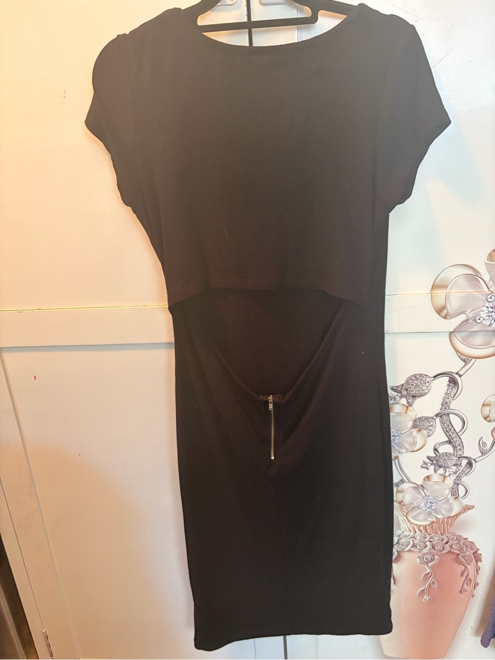 UK2LA Black Short Sleeve Cutout Mini Dress with Exposed Zip